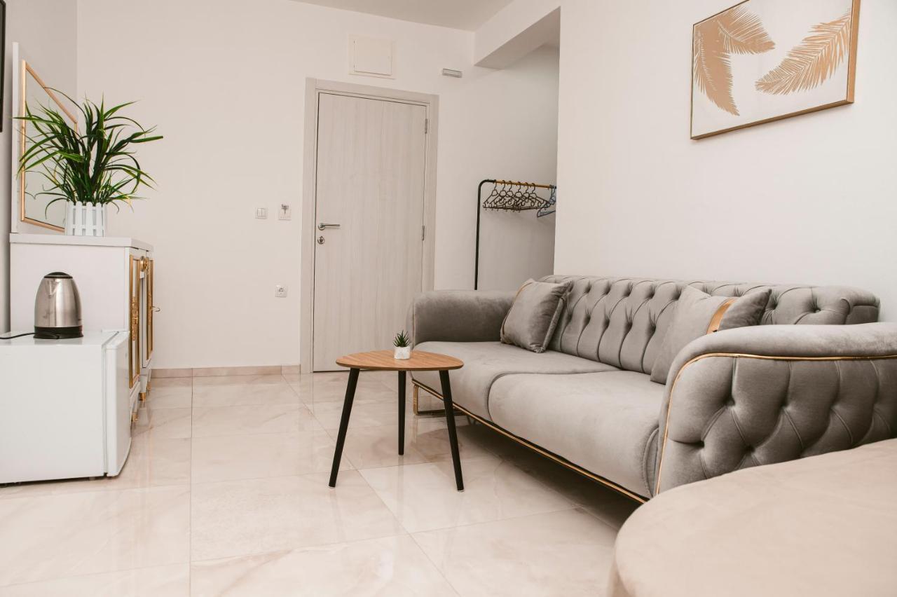 M&H Apartments Ulcinj Bagian luar foto