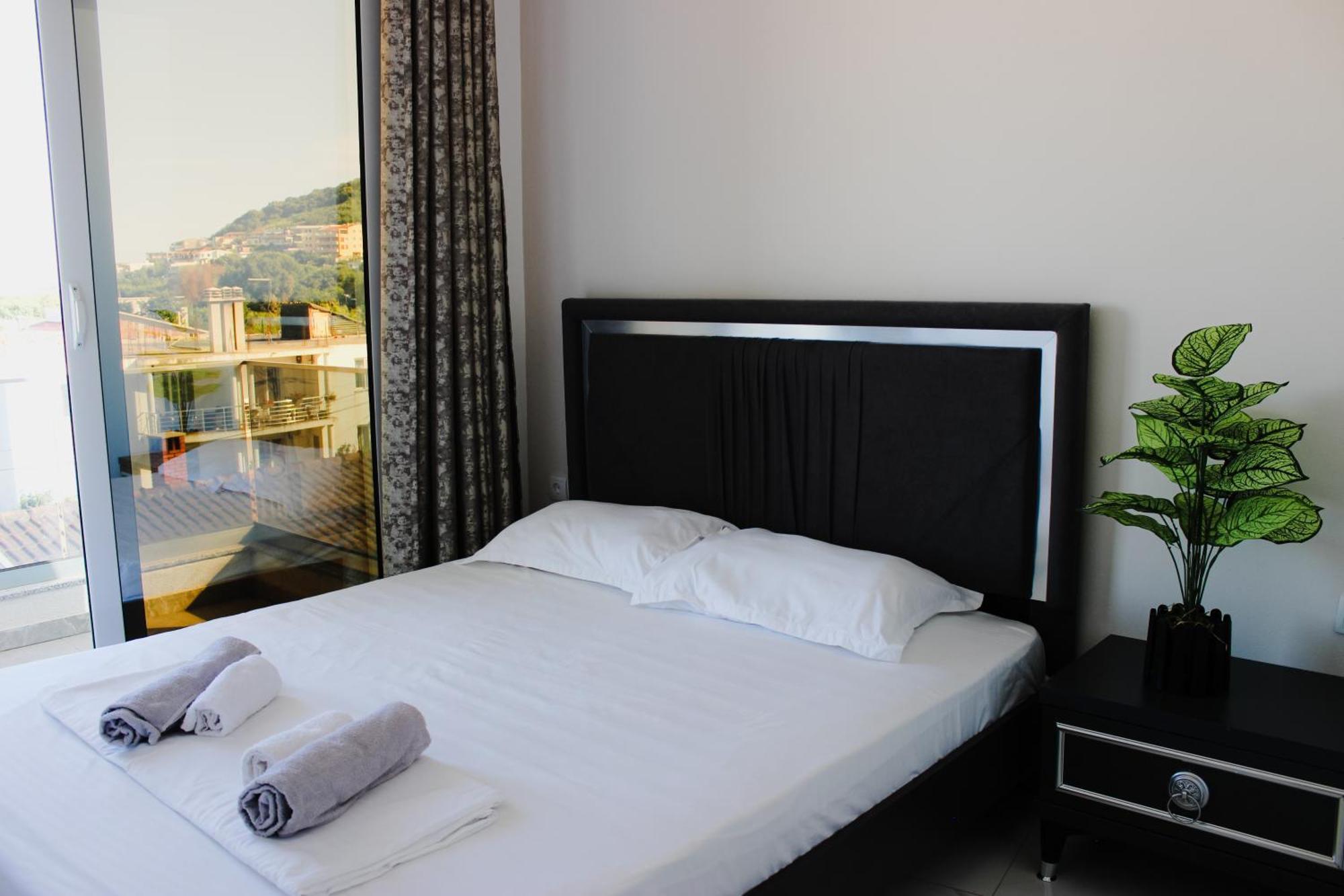 M&H Apartments Ulcinj Bagian luar foto