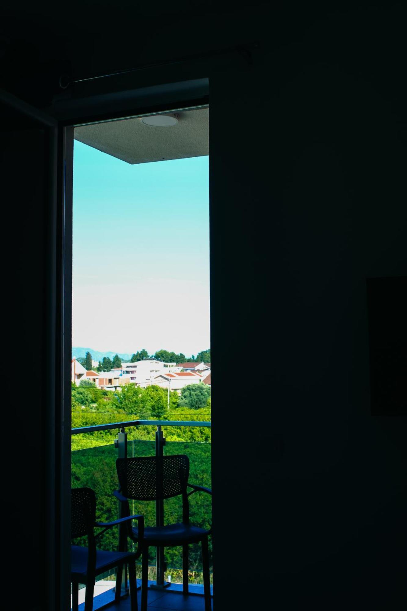 M&H Apartments Ulcinj Ruang foto